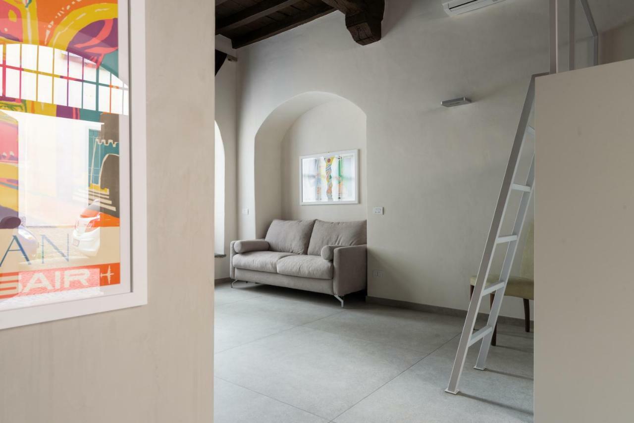 Apartamento Le Scuderie Di Sant'Ambrogio Milán Exterior foto
